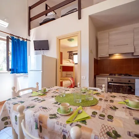 Guest house Laura 3*