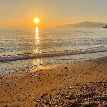 Guest house Laura Porto Azzurro